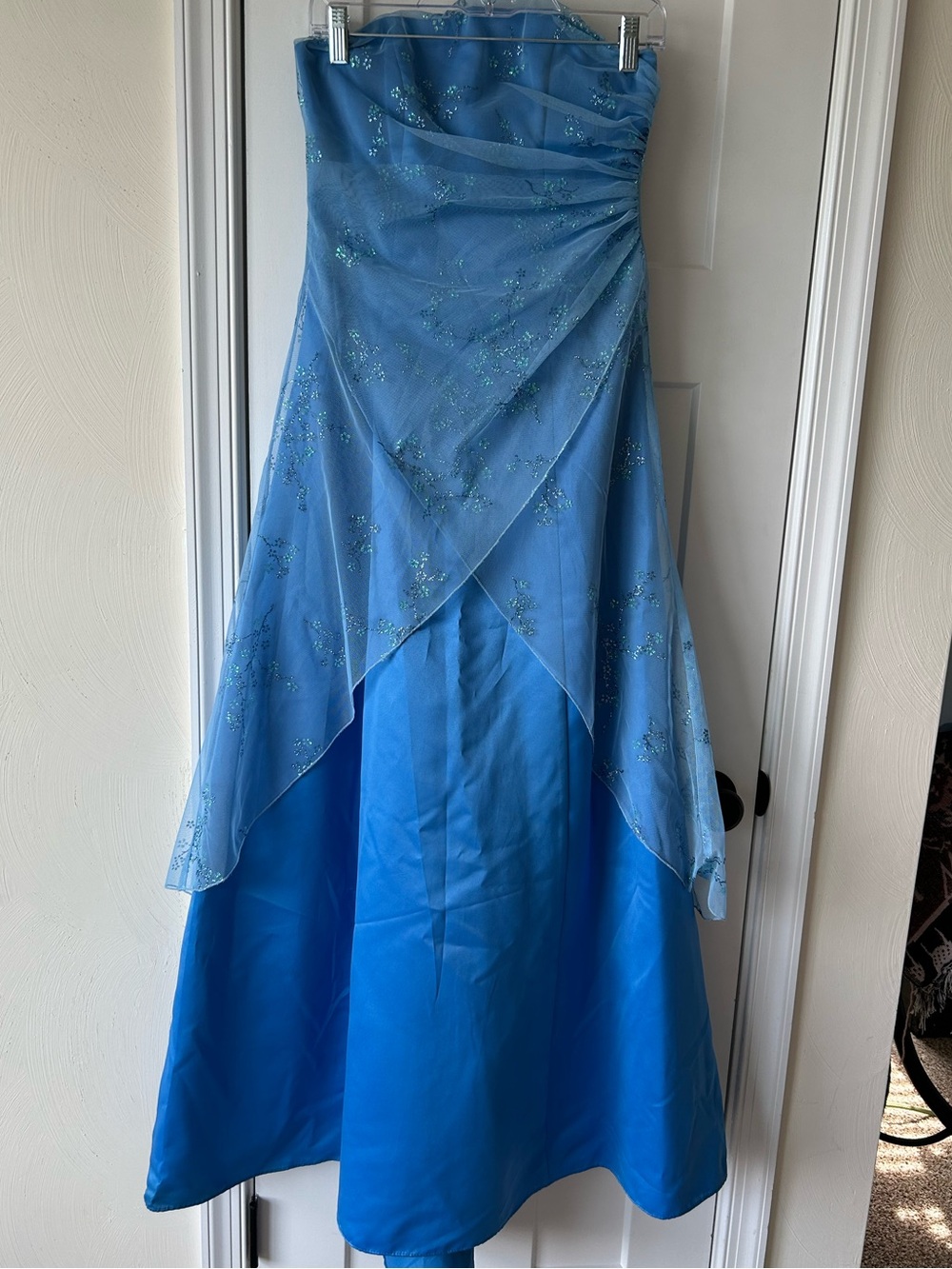 Size 3/4 Jump Light Blue Net Dress Lining
